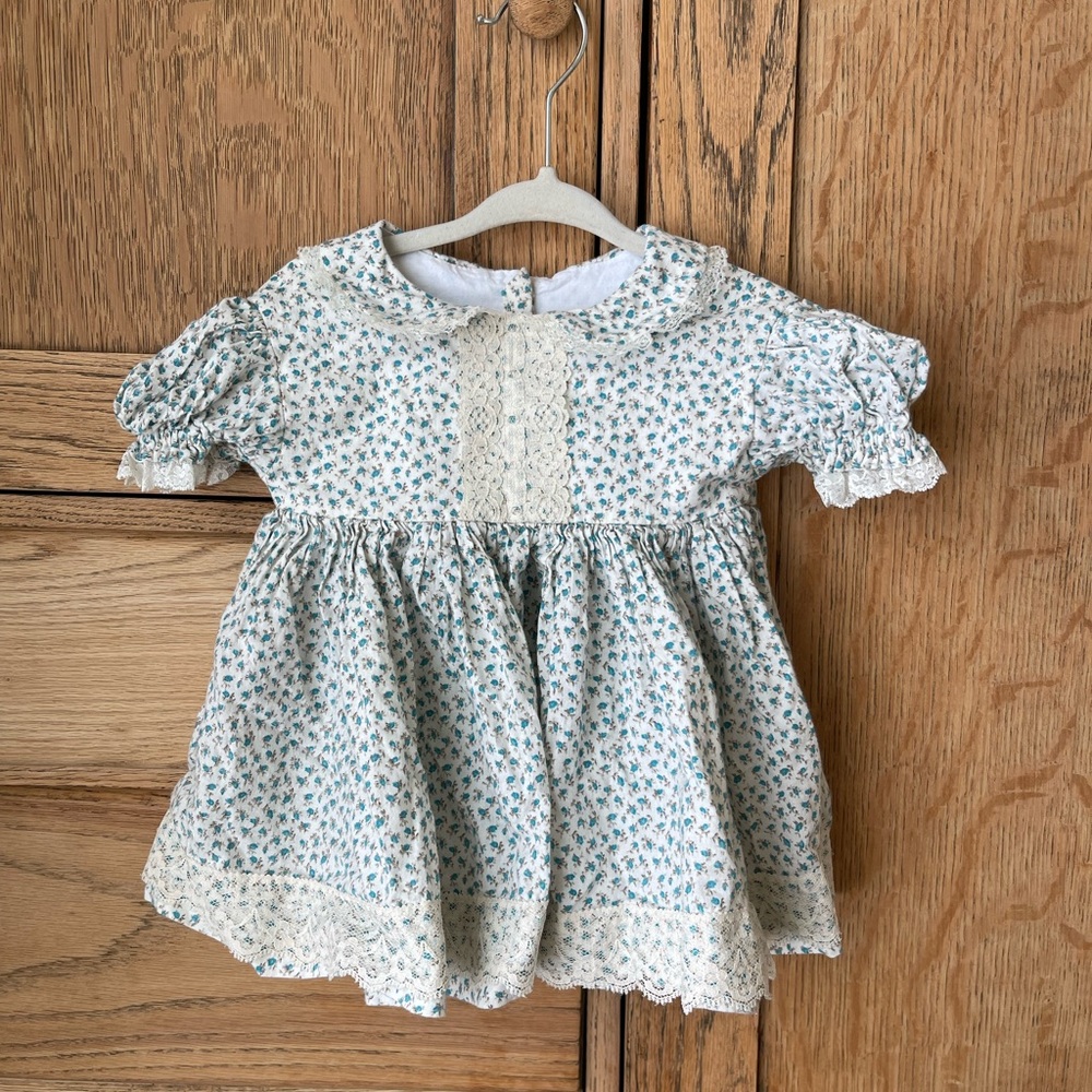 Vintage dress - Picture 1 of 5